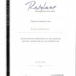 2009 Certify that Roma Zielinska has succesfully participated in the specialist training course for the use of Restylane