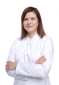 Dr n. med.  Irmina  Olejniczak-Staruch